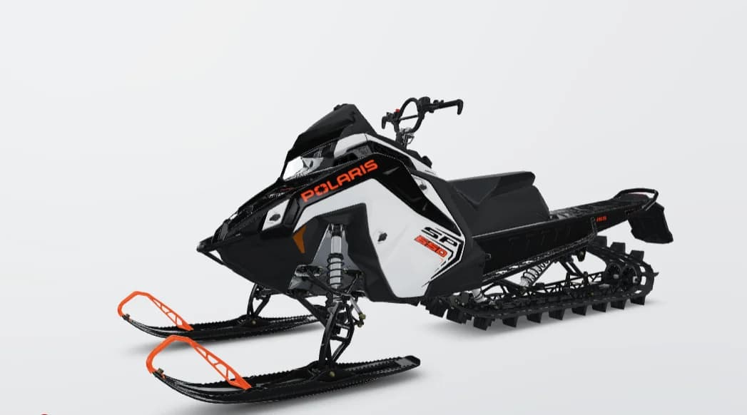 Polaris 650 RMK SP 155 rental Montana